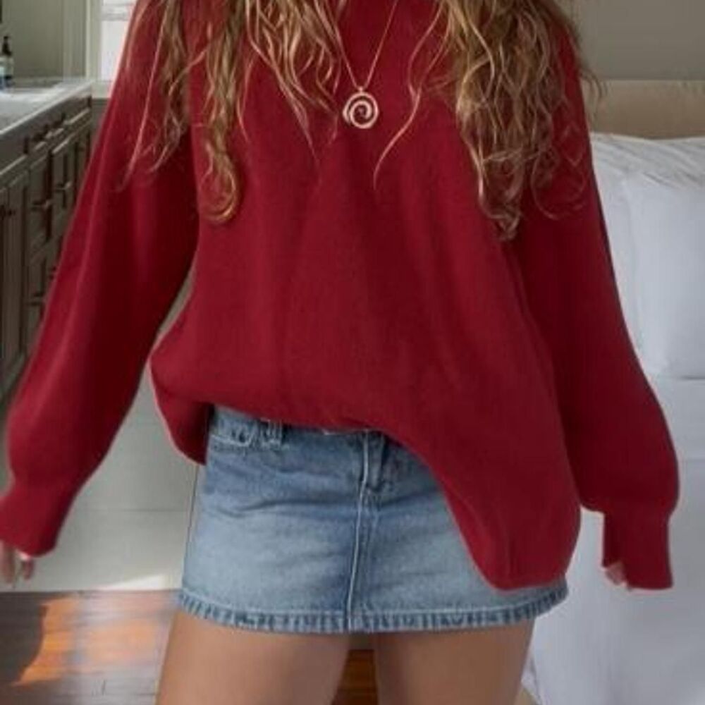 Gap Women's Red Jumper